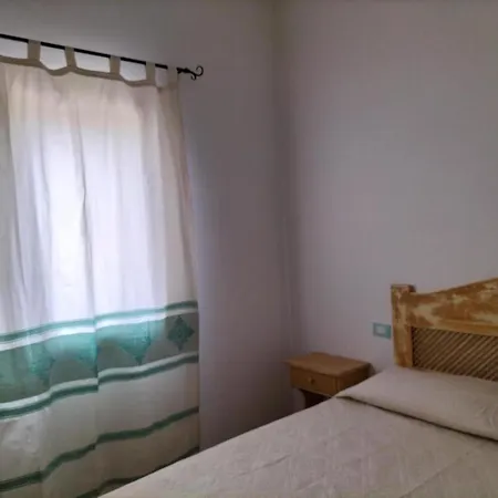 Apartment Ferienwohnung Fuer 6 Personen Ca 80 Qm In Pittulongu, Sardinien Gallura
